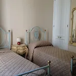 Oro Di Luxury Bed & Breakfast *