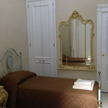 Oro Di Luxury